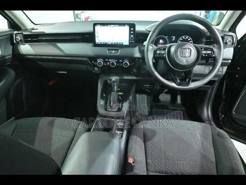 Honda Vezel X import 2024