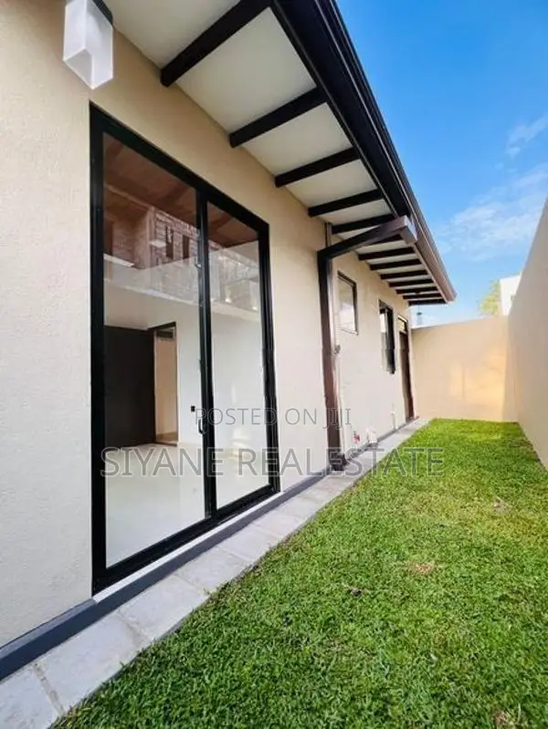 Brand New Beautiful Modern House for Sale in Kesbewa