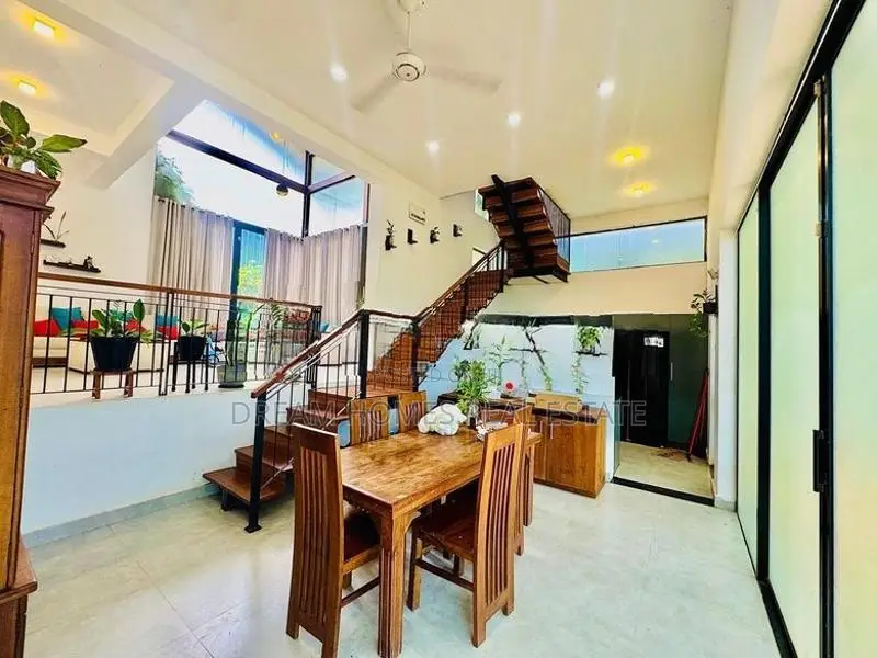 Modern Two-Storey House for Sale – Hokandara