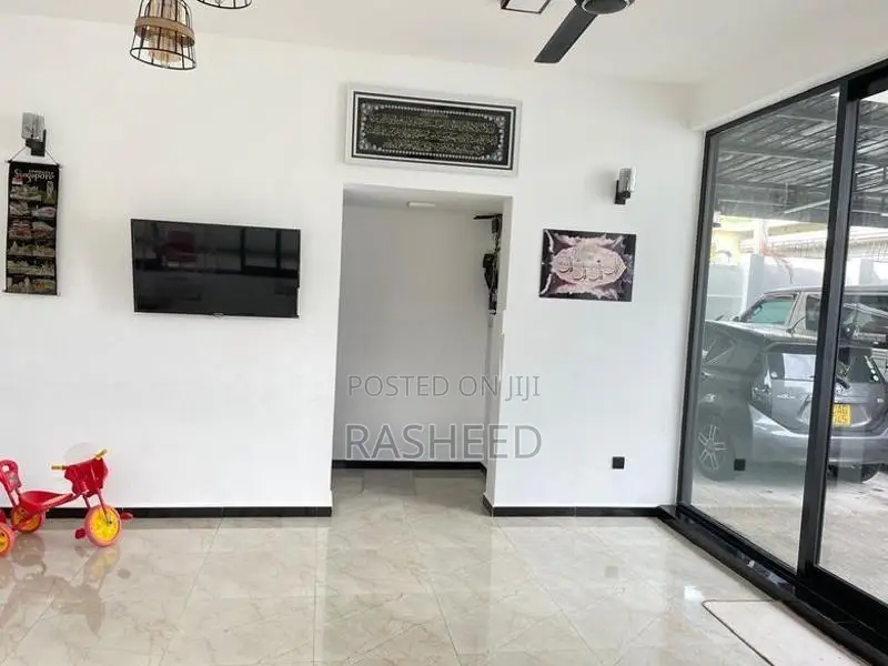Spacious New House for Sale in Dehiwala