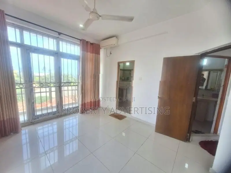 Wellawatta Modern Seaside Apartment for Sale