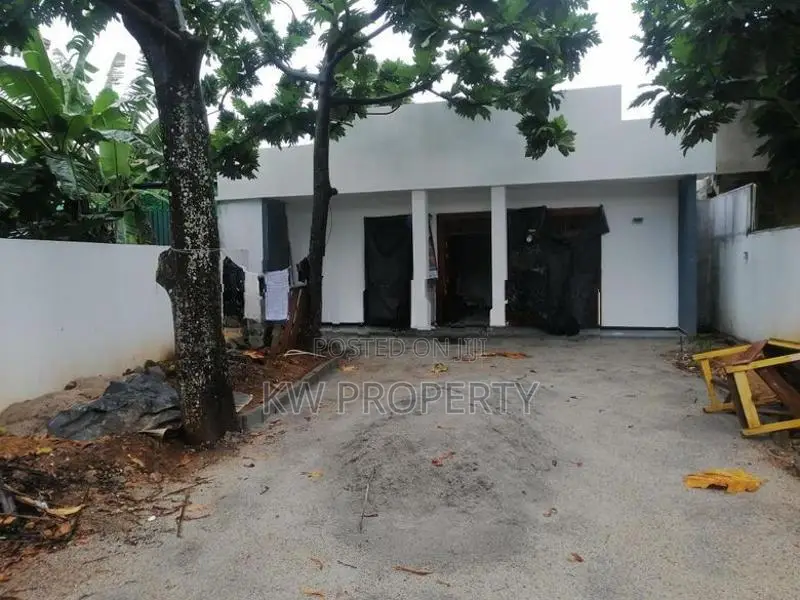New single story house for sale in ratmalana