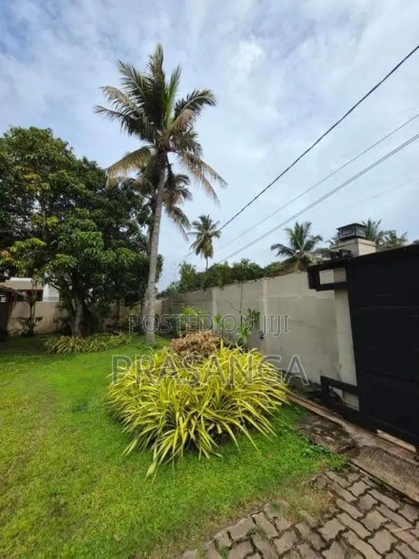 Prime house for Sale – Temple Road, Negombo