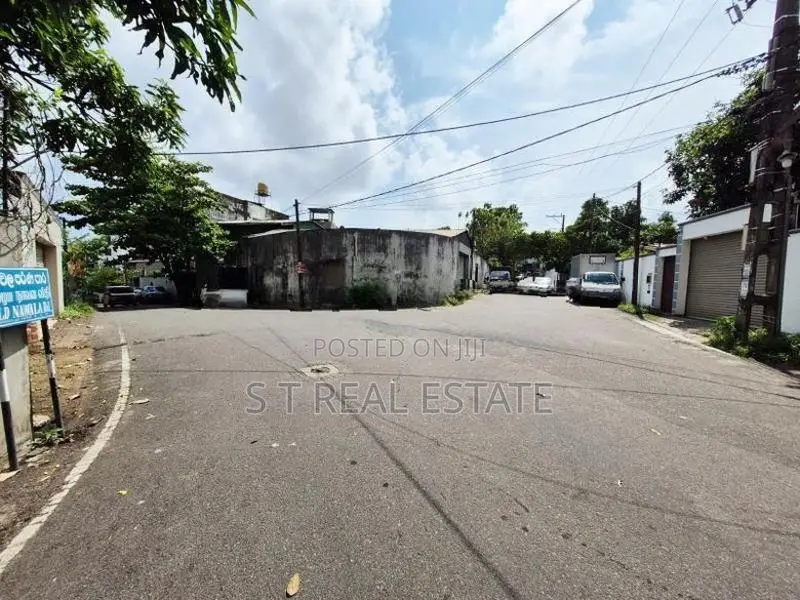 36.80P High Residential Property For Sale in Nawala