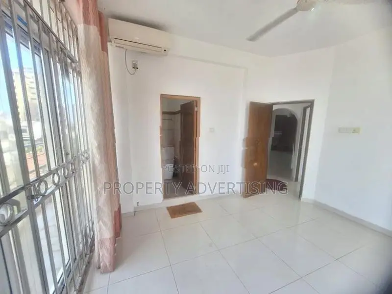 Wellawatta Modern Seaside Apartment for Sale