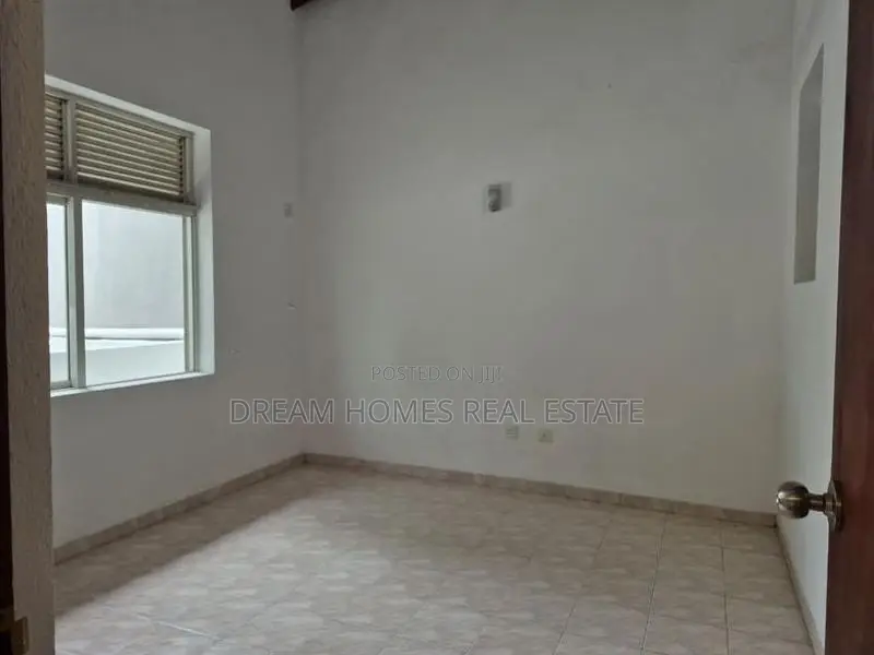 Spacious First Floor Apartment for Rent – Corea Mawatha, Hokandara