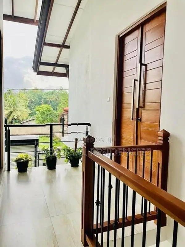 Apartment Rent for Ladies Seeduwa
