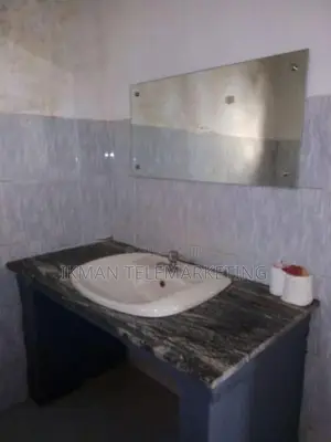 Up Stair House for Rent – Temple Road, Negombo