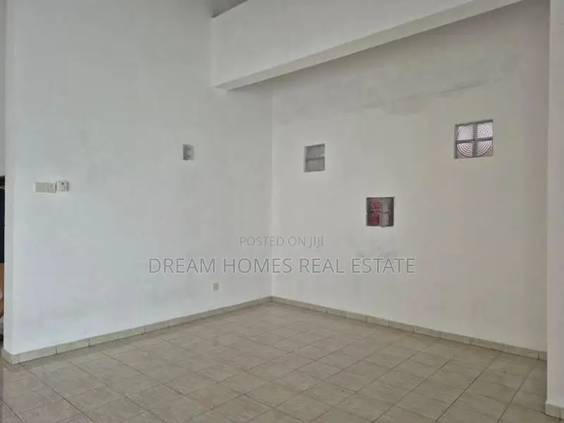 Spacious First Floor Apartment for Rent – Corea Mawatha, Hokandara