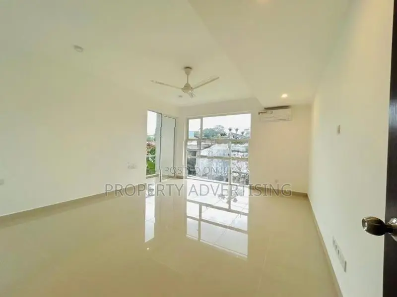 Rajagiriya - Koswatta Brand New 2-Bedroom Apartment for Sale