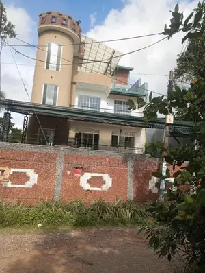 Three Storey Building for Rent in Maharagama