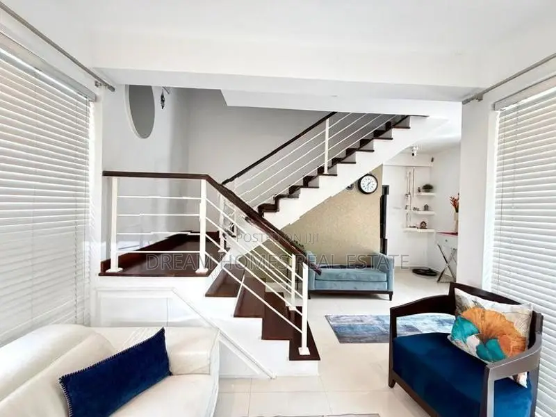 Modern Luxury 4 Bedroom House for Sale – Bellanwila, Boralesgamuwa