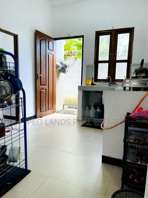 (AH44) Modern 2 Storey House for Sale in Ratmalana