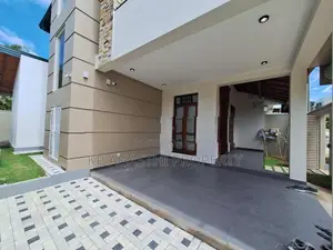Modern House for Sale in Piliyandala