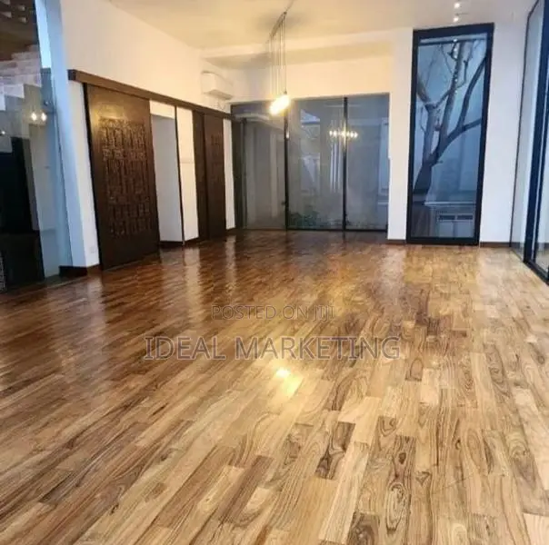 Rajagiriya - Three Storied House for Rent