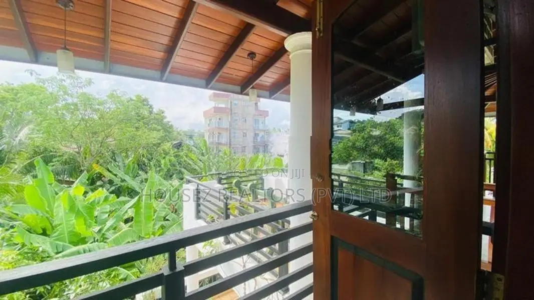 Fully Furnished 2nd Floor Rental Apartment in Galle