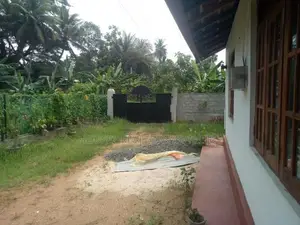 House for Sale in Girulla – Prime Residential Location