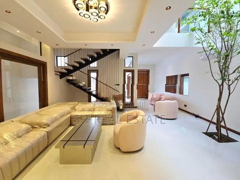 🏡Fully Furnished Luxury Palace For Sale In Battaramulla