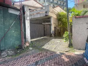 Land with House for Sale Kirulapone