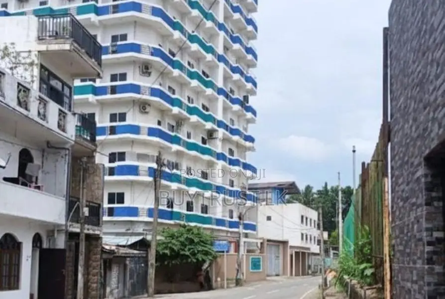 Land for Sale in Colombo 15