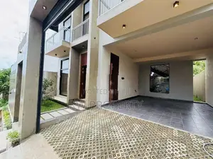 New Two story house for sale in piliyandala