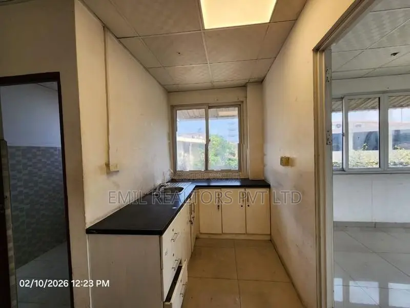 Spacious Commercial Office Space for Rent in Rajagiriya (EM019SD)