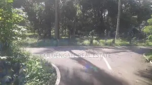 මීරිගම යෝජිත Highway Entrance එක ලගින් ඉඩමක් විකිණීමට