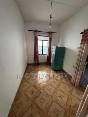 Modern 3BR House Sale Ekala