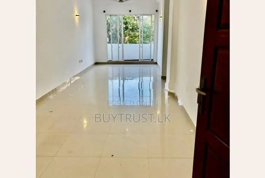 Apartment for Sale in Dehiwala