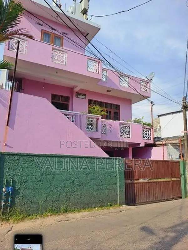 House for Sale in Dematagoda , Colombo 09