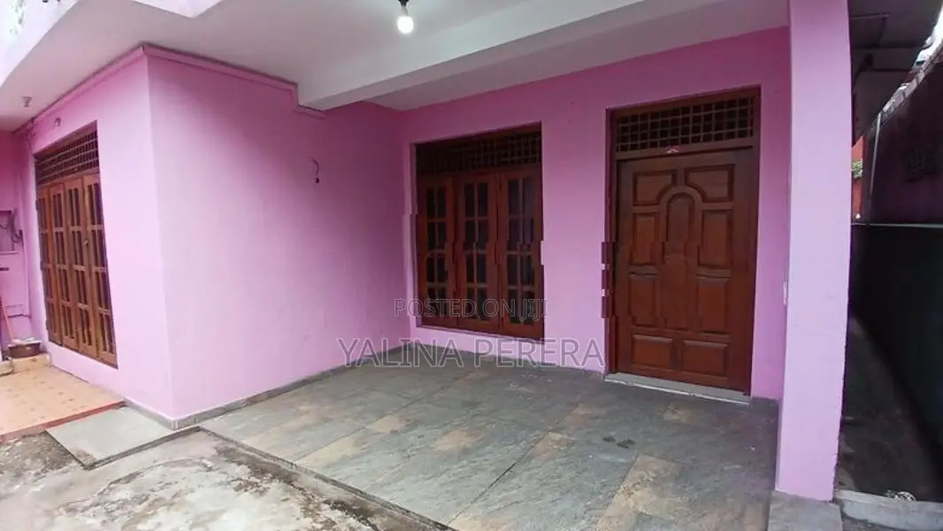House for Sale in Dematagoda , Colombo 09