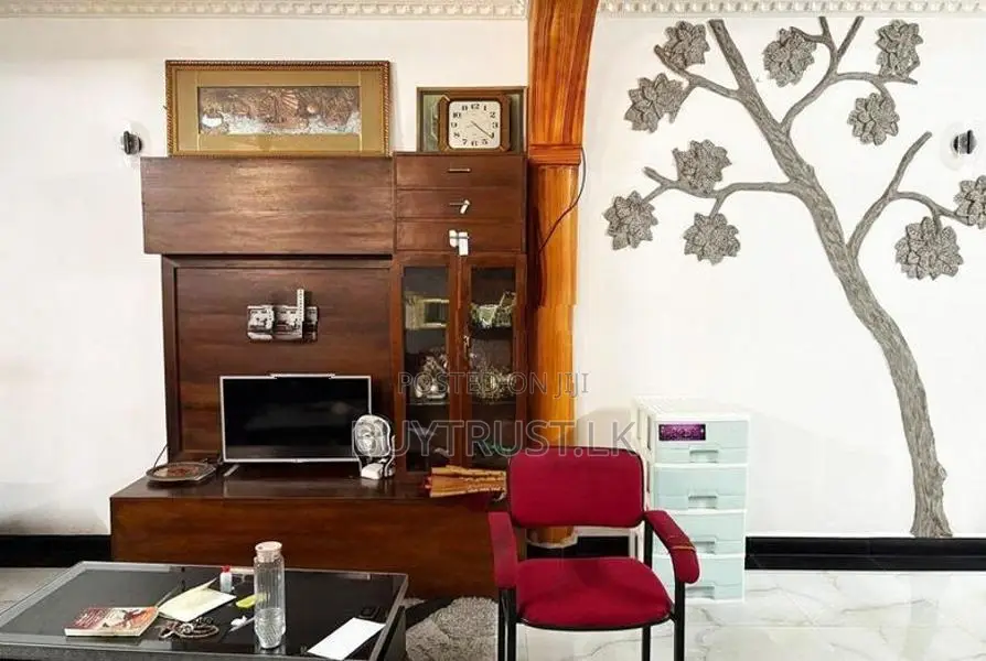 Two Story House for Sale in Colombo 15