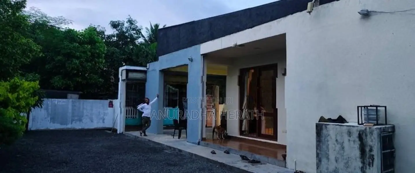 Kadawatha House for Sale