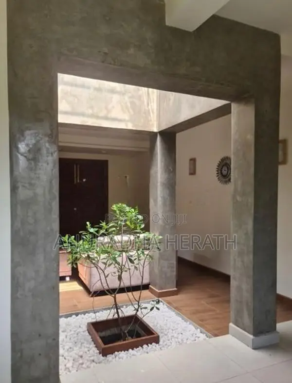 Kadawatha House for Sale
