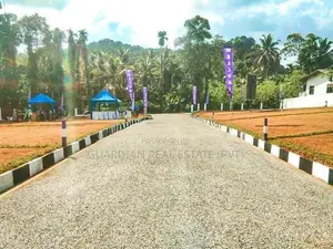 Luxury Land Plots for Sale Athurugiriya