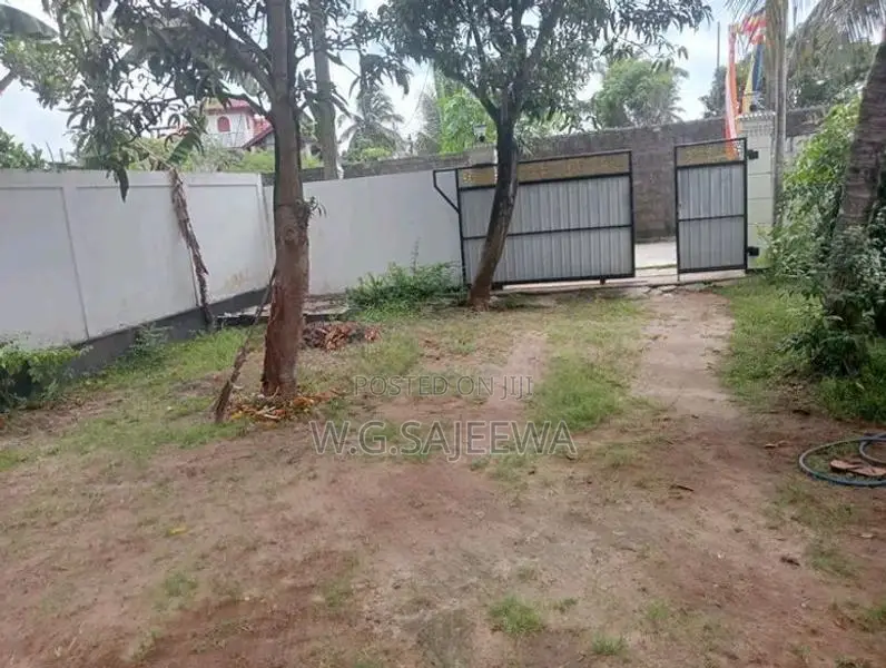 2 Storey house rent in Seeduwa, Liyanagemulla -Boarding for ladies