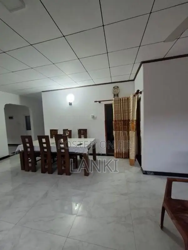 House for Sale in Gorakana