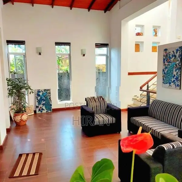 Luxury House for Rent with Furniture in Kottawa