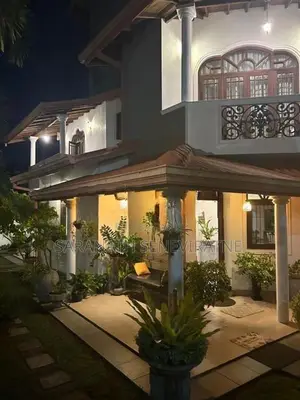 Luxury House For Sale From Bokundara Piliyandala With Furniture