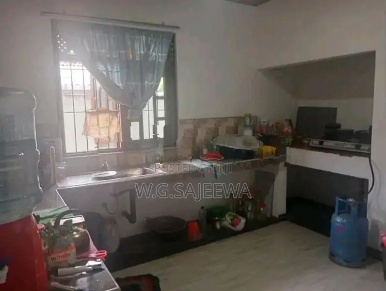 2 Storey house rent in Seeduwa, Liyanagemulla -Boarding for ladies