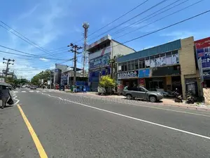 Commercial Building Facing Embuldeniya Junction Nugegoda