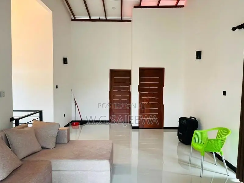 Fully Furnished brand new House for sale in Hanwalla, kosgama
