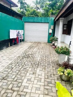 Single Storey house sale in Ganemulla Town