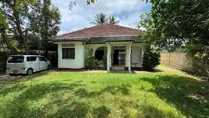 Ja-Ela House for sale