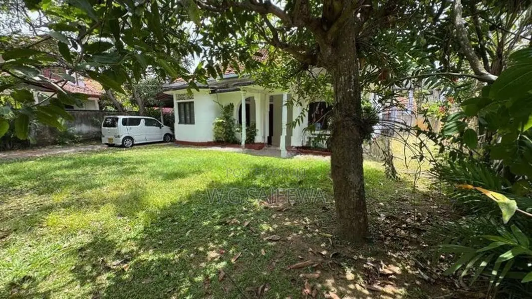 48perch land with house for sale in ja-Ela