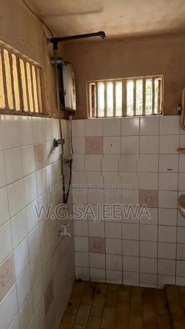 Ja-Ela House for sale