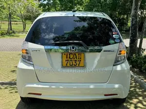 Honda Fit GP1 2012
