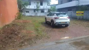 Land for Sale in Talawatugoda