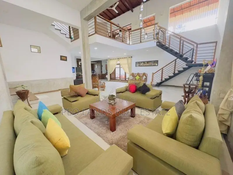 (DH548) Furnished Modern Two Storey House for Sale in Athurugiriya