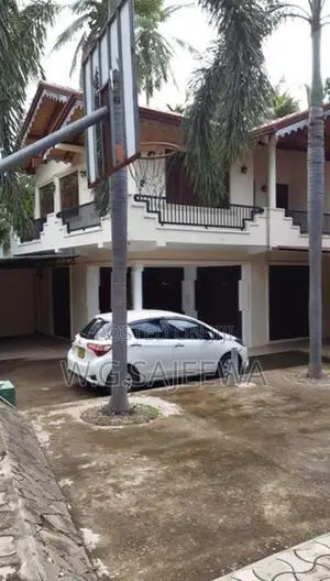 52perch Land with swimming pool House for sale in Godigamuwa